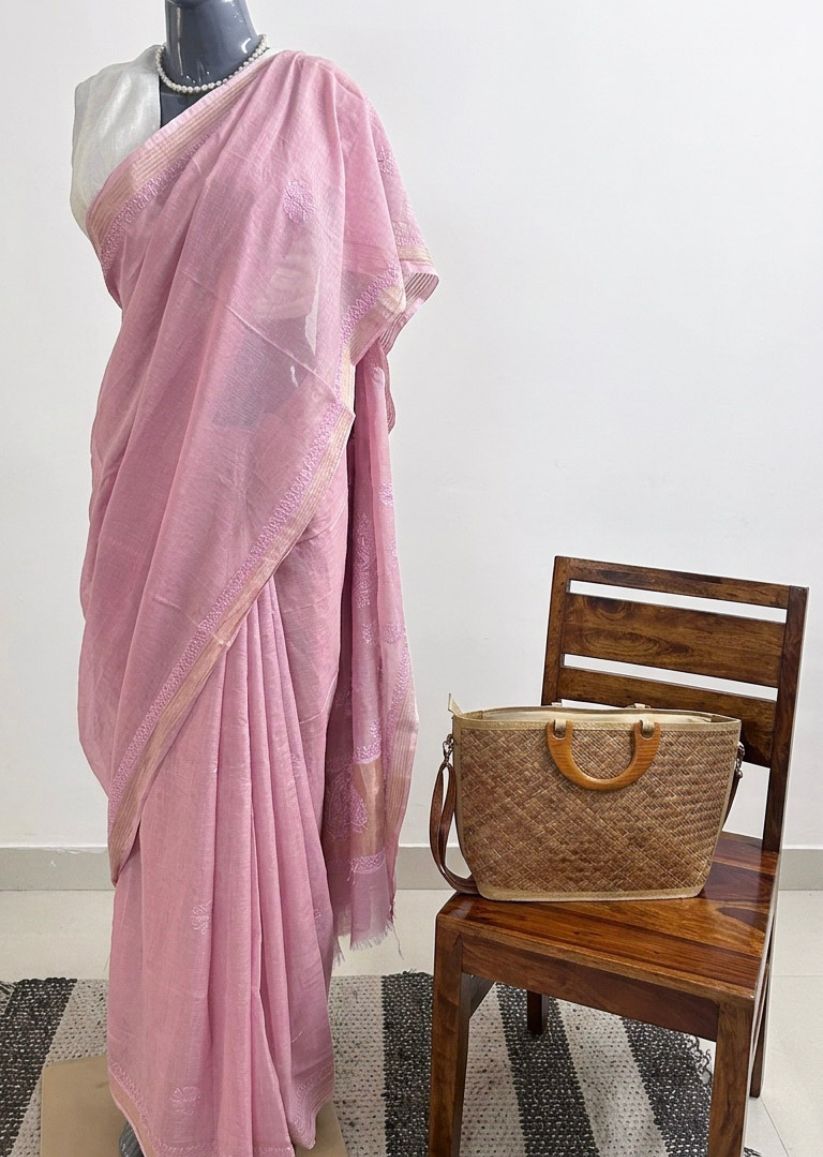 Firgun Onion Pink Lucknowi Chikankari Mul Cotton Saree with Unstitched Blouse Piece