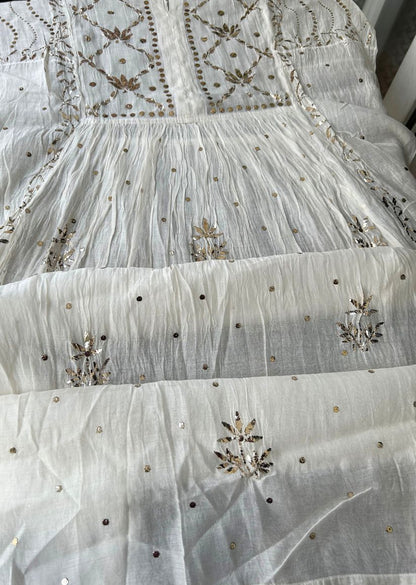 Firgun White Lucknowi Chikankari Mul Chanderi Semi-stitched Anarkali & Dupatta Set